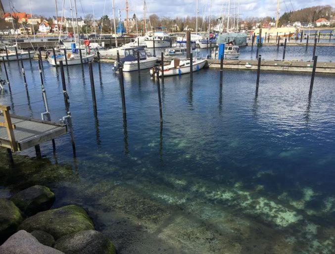Im Bademantel An Den Strand Mit Terrasse Eckernförde Extérieur photo